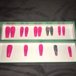15 pc. Custom press on nails